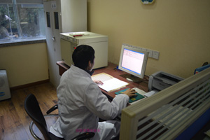 中心建立乙醇检验实验室