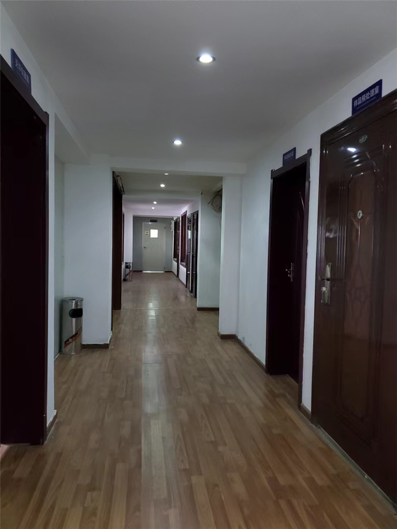办公场所及设备